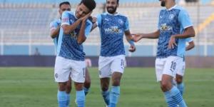 صلاح محسن ضد مروان حمدي - التشكيل الرسمي لمباراة المصري وبيراميدز في الدوري