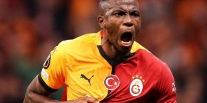 75 مليون يورو و"ضمانات بنكية".. هل يرضخ نابولي لإغراء جالطة سراي بشأن أوسيمين؟