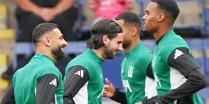 تشكيل ليفربول ضد أتلتيكو مدريد.. محمد صلاح وإيزاك يقودان الهجوم