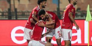 عبد القادر وجراديشار على رأس بدلاء الأهلي أمام بتروجت في دوري نايل