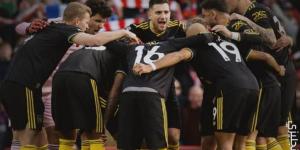 التعادل الإيجابي يحسم مباراة مانشستر يونايتد ضد نوتنجهام فورست في الدوري الإنجليزي