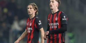 ميلان يتعثر أمام بارما بتعادل مثير ويُهدر نقطتين ثمينتين في صراع الصدارة