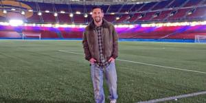 ميسي: أشتاق كثيرًا للعودة إلى برشلونة.. وكنت أتخيل أنني سألعب في النادي طوال حياتي