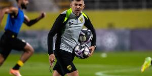 الاتحاد يستهدف ضم حارس الهلال السابق في الشتوية بطلب من كونسيساو