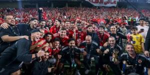 الأهلي يعلن موافقة الأمن على حضور جماهيري كامل لـ مواجهة شبيبة القبائل