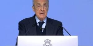 بيريز يكرم أساطير ريال مدريد على رأسهم مودريتش وأنشيلوتي بالجمعية العمومية