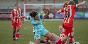 سارة عصام تقود هال سيتي لهزيمة ستوربريدج في كأس الاتحاد الإنجليزي