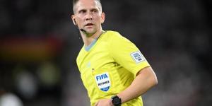 كأس العرب 2025| فيفا يُعلن طاقم حكام مباراة مصر والكويت.. صاحب ذكرى سيئة للفراعنة