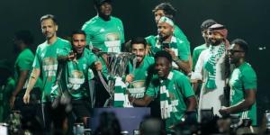 أهلي جدة يتواجد بين كبار العالم في القائمة النهائية لجوائز جلوب سوكر 2025