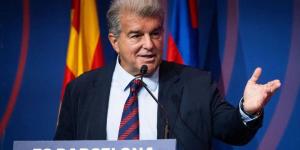 لابورتا: "قادرون على التعاقد مع لاعب بارز لكن كثرة الديوك في حظيرة واحدة لا تجدي نفعا وهناك أمثلة يفكر فيها الجميع"