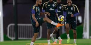 الأخضر يواصل تدريباته لمواجهة الأردن في نصف نهائي كأس العرب