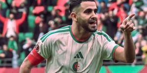 رياض محرز: اعتدت على التعامل مع الانتقادات.. ونضع تركيزنا على مباراة بوركينا فاسو القادمة