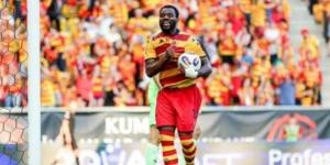 بولولو يحسم موقفه من عرض الأهلي بشكل نهائي "تقارير"