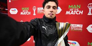 العيناوي ينال جائزة أفضل لاعب في مباراة المغرب ومالي