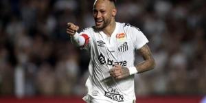 رسميا.. نيمار يمدد عقده مع سانتوس حتى ديسمبر 2026