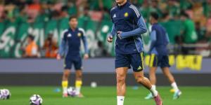 رونالدو يقود تشكيلة النصر الرسمية أمام الأهلي