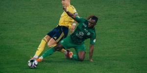 يايسله يستقر على بديل أتانجانا في موقعة الأخدود