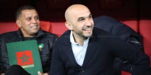 الركراكي: "بغيتِي ولا مَابغيتيشْ خاصّك تقبْل باللي عندكْ 40 مليون مدرب"