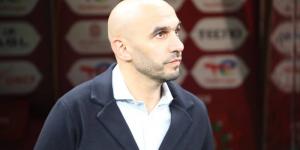 الركراكي: "إذا واجهنا الجزائر فسنلعب ديربيا حقيقيا وستكون مباراة جميلة بين شعبين شقيقين"