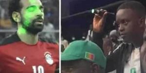 طيران السنغال يعرض نقل مشجع "الليزر" الشهير إلى موقعة نصف النهائي ضد الفراعنة