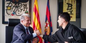 الهلال يعلن انتقال كانسيلو إلى برشلونة