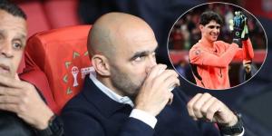 الركراكي: "كنا نعلم أنه لدينا فرصة في ركلات الترجيح لأننا نملك أفضل حارس في العالم"