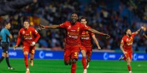 الاتحاد يسقط في فخ الهزيمة أمام القادسية