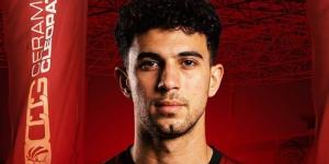 تأكيدا لـ"كورة بلس" سيراميكا كليوباترا يعلن ضم أحمد عابدين مدافع الأهلي