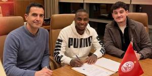 الاتحاد الليبي يعلن تعاقده مع الجنوب إفريقي لورش قادمًا من الوداد