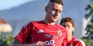 جراديشار يُشارك في مران الأهلي السري