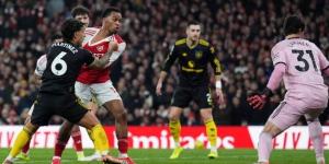 مانشستر يونايتد يحقق فوزًا مثيرًا على آرسنال في الدوري الإنجليزي