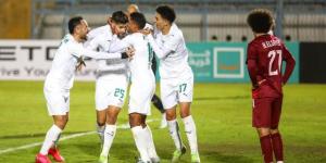 المصري يسقط سيراميكا بثلاثية في دوري نايل