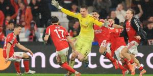 دوري الأبطال/ حارس مرمى بنفيكا يقصي مارسيليا ويمنح فريقه بطاقة الملحق!