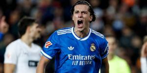 ريال مدريد ينجو من فخ فالنسيا ودياز يقدم "أسيست" هدف مبابي