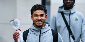 بعثة الجيش الملكي تصل إلى القاهرة تمهيدا لمواجهة الأهلي في عصبة الأبطال