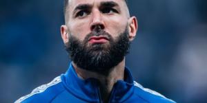 بنزيما يزين تشكيلة الهلال المتوقعة أمام الاتحاد