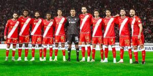 تشكيلة الوداد أمام أولمبيك الدشيرة.. بنهاشم يعتمد على مصدق وخالي في الدفاع وبن يدير يقود الهجوم رفقة زياش وأمرابط