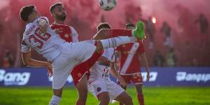 طرح تذاكر أولمبيك آسفي والوداد للبيع مقابل 30 درهما للجماهير المحلية و60 درهما لأنصار الفريق الأحمر