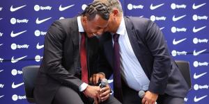 "Koundé arrives at Barça at the perfect time," says his mentor Gustavo Poyet