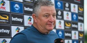 هانت (مدرب ستيلينبوش): "بمجرد مغادرتك الملعب القوانين واضحة وقرار الكاف جاء متأخرا بعض الشيء"