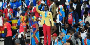 لاعبو الكونغو يطالبون بإدراج المشجع "لومومبا" ضمن بعثة المنتخب لكأس العالم