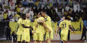 النصر يعبر الأخدود بثنائية ويعزز صدارته لدوري روشن