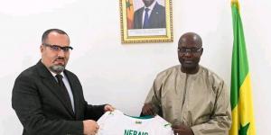 الاتحاد السنغالي يستقبل سفير الجزائر في مقره ويوضح: "إنها فرصة لشكرهم على تضامنهم ودعمهم القيّم خلال الفوز التاريخي في الرباط"