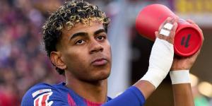 لامين يامال أفضل لاعب في الدوري الإسباني لشهر أبريل