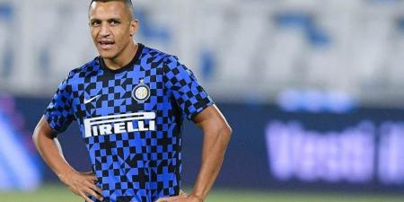 ألكيسيس سانشيز الأبرز.. إنتر ميلان يعلن رحيل 5 لاعبين