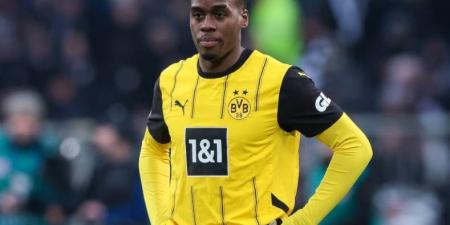 أرسنال وتشيلسي يتنافسان على مهاجم بروسيا دورتموند