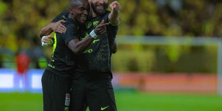 ماذا يحتاج الاتحاد لحسم لقب الدوري السعودي الجولة المقبلة؟