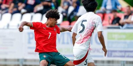 رونالدو يحتفل بمشاركة ابنه الأولى مع منتخب البرتغال