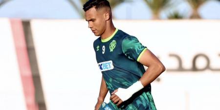 رحيمي: "سعيد جدا بأول هاتريك لي مع فريقي الرجاء والحمد لله توجت بلقب هداف البطولة بدون ركلات الجزاء"