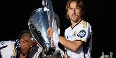 رسميا/ ريال مدريد يعلن رحيل مودريتش بعد كأس العالم للأندية